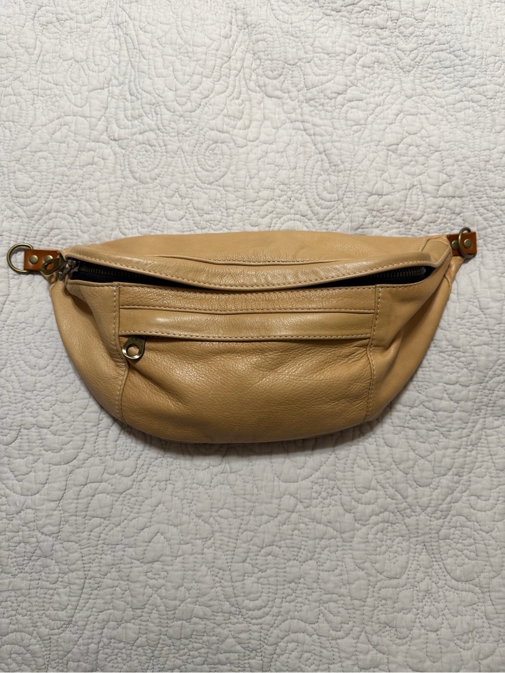 Parker Thatch Butterscotch Sling
